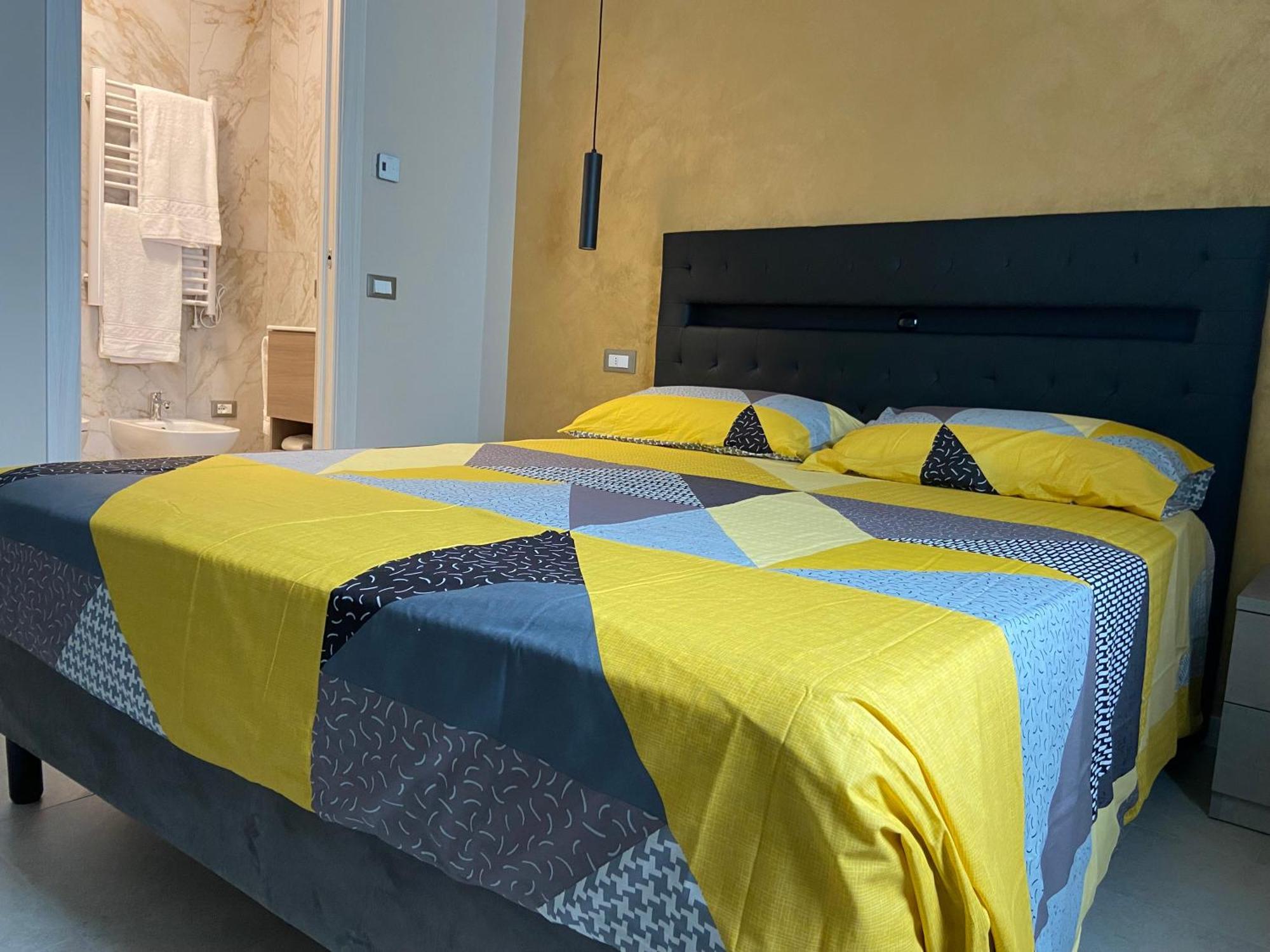 Foresteria Diamond Villa Pedergnano Екстериор снимка